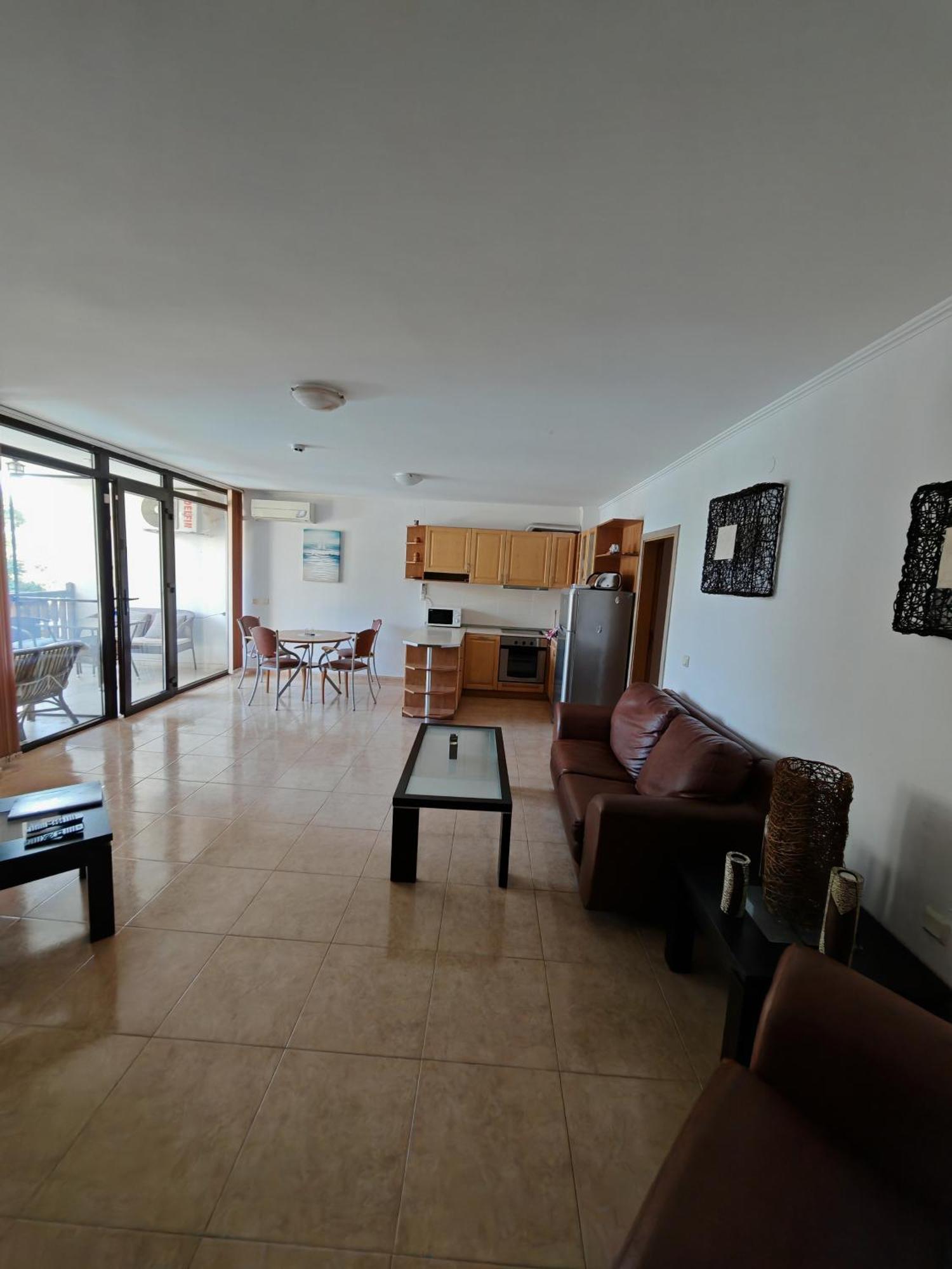 Marina Delfin Apartments - Top Location & Pet Friendly Sveti Vlas Exterior foto